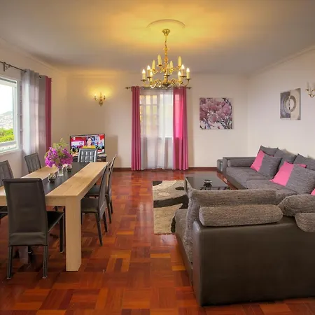 Charming Apartments In Funchal - Sao Goncalo Room photo